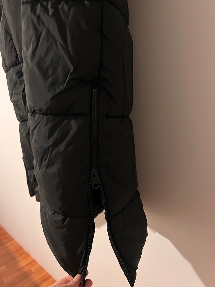 LCW Kadın Siyah Uzun Şişme Mont - Görsel 3