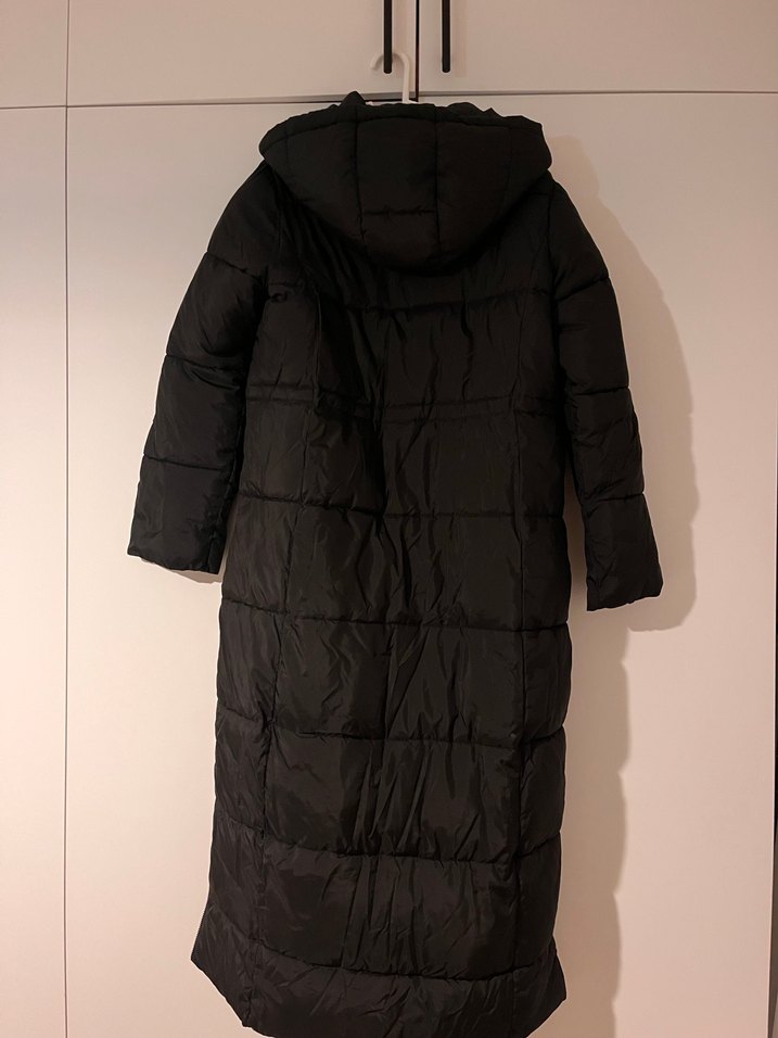 LCW Kadın Siyah Uzun Şişme Mont - Görsel 5