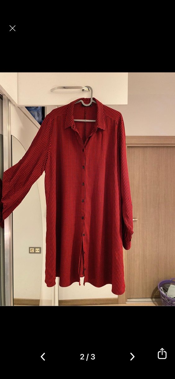 Düğmeli Uzun Kırmızı Kadın Gömlek - Görsel 2
