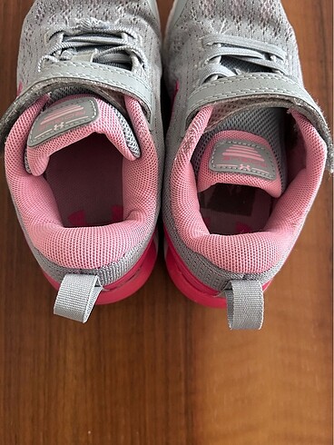 Skechers Umder Armour 28 numara