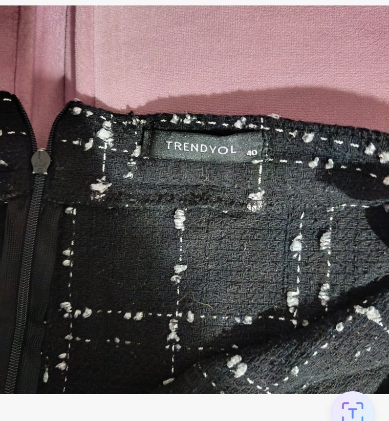 Nakışlı, Pilili Siyah Mini Etek - Görsel 2