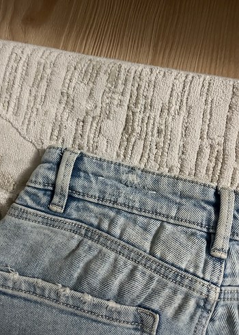 Yırtık Detaylı Midi Boy Mavi Denim Pantolon - Görsel 7