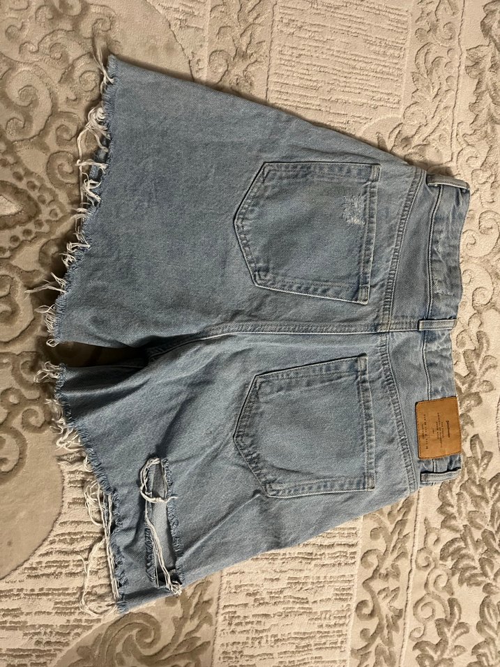 Düğmeli Mini Kadın Kot Şort - Görsel 3