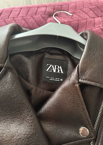 s Beden siyah Renk Zara parlak efektli deri ceket