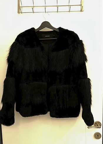 Siyah Kürk - Görsel 6