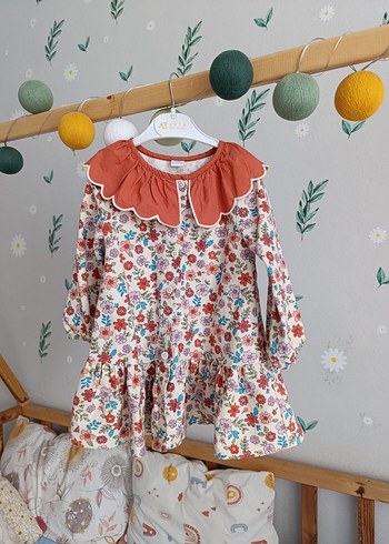 Çiçek Desenli Uzun Kollu Kız Elbisesi - Görsel 2