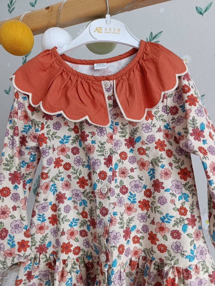 Çiçek Desenli Uzun Kollu Kız Elbisesi - Görsel 3