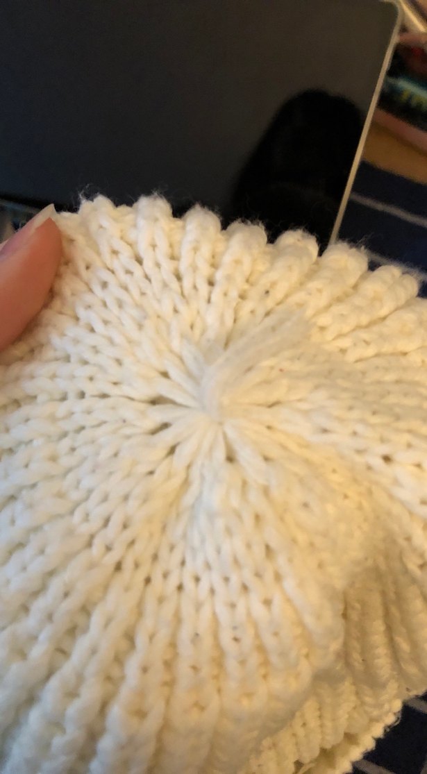 Beyaz Kadın Örgü Bere - Görsel 3