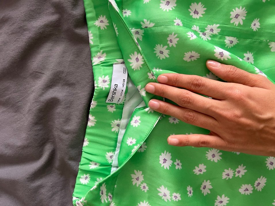 Yeşil Mini Etek, Dantel Detaylı, Çiçek Desenli - Görsel 4