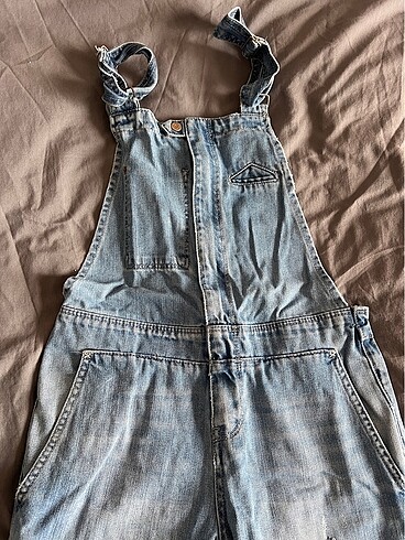 Pull and Bear salopet