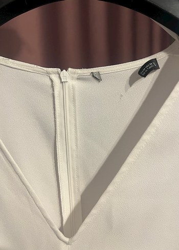 Beyaz V Yakalı Mini Tulum - Görsel 4