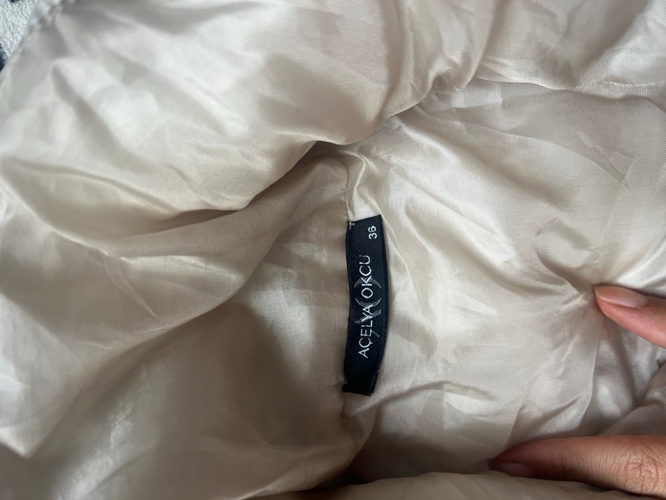 Yüksek Yakalı Kadın Şişme Yelek - Görsel 5