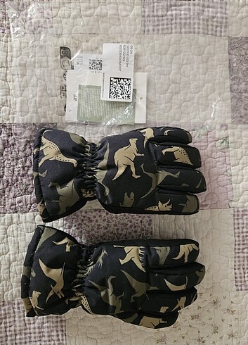 H&M dolgulu su tutmaz eldiven - Görsel 4