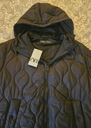 Zara kapüşonlu kapitone mont - Görsel 7