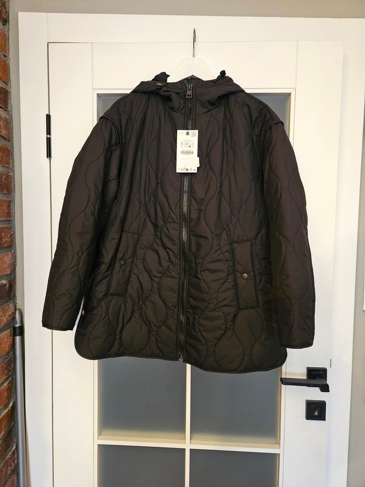 Zara kapüşonlu kapitone mont - Görsel 4