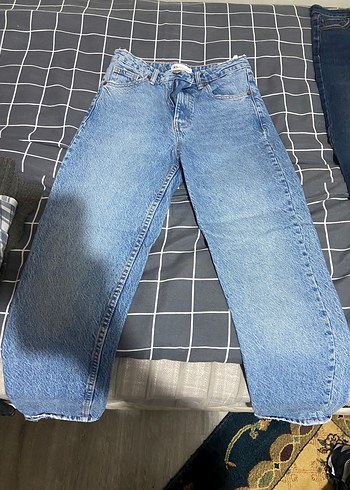 Zara Acik Mavi Rahat Kesim Denim Jean
