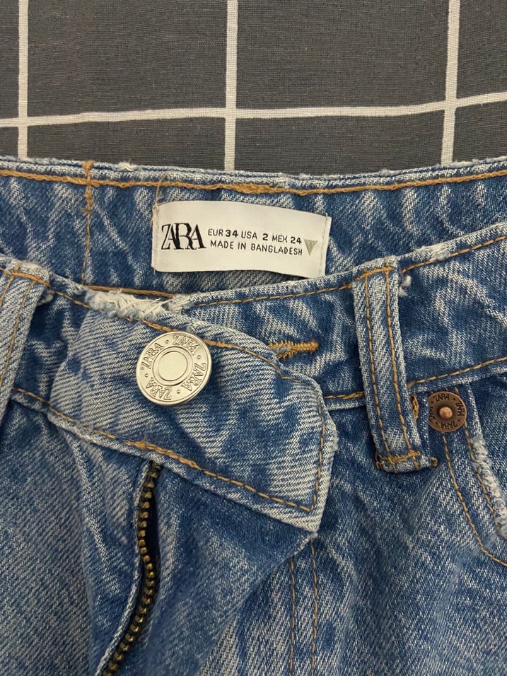 Açık Mavi Rahat Kesim Denim Jean — görsel 2/4