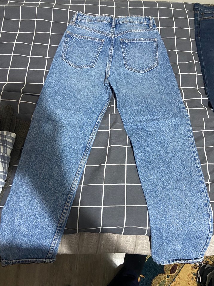 Açık Mavi Rahat Kesim Denim Jean — görsel 3/4