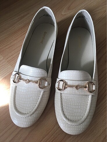 Loafer ayakkabı