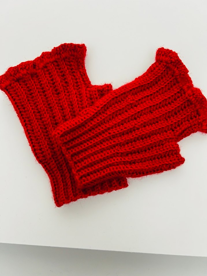 Kırmızı Örgü Parmaksız Kadın Eldiveni - Görsel 2