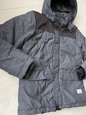 9 Yaş Beden gri Renk H&M 9-10 yaş