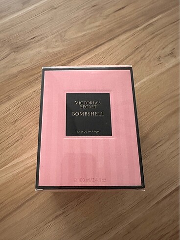 Victoria?s Secret Bombshell