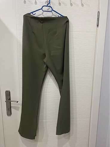 l Beden haki Renk Trendyolmilla paça detaylı pantolon
