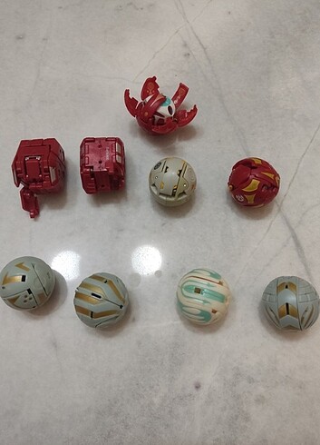  Pokemon figür Bakugan toplu satiliktit