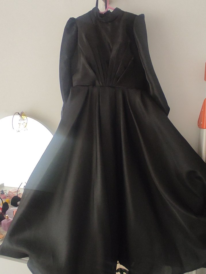 Uzun Siyah Gotik Drapeli Abiye Elbise - Görsel 2