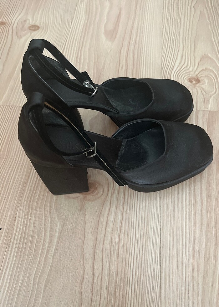 Platform topuklu ayakkabı - Görsel 2