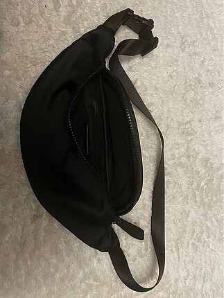 Bershka siyah bel çantası