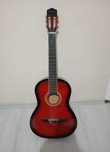 Victoria gitar