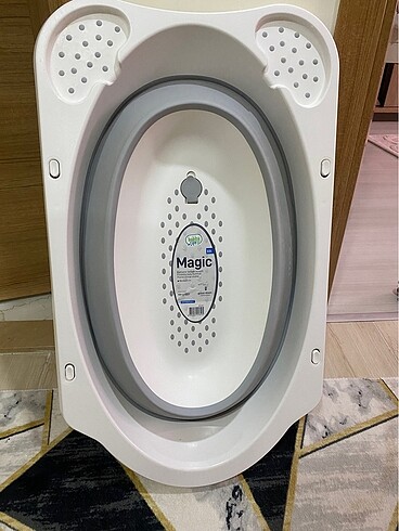 Katlanabilir bebek küveti