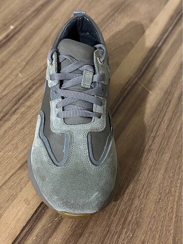 39 Beden Nine west deri spor ayakkabı