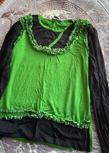 Uzun Kollu Yeşil Gotik Bluz