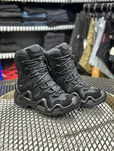 LOWA GORE-TEX SU GEÇİRMEZ BOT