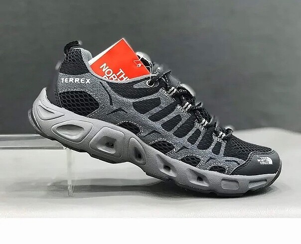 THE NORTH FACE TEREXS