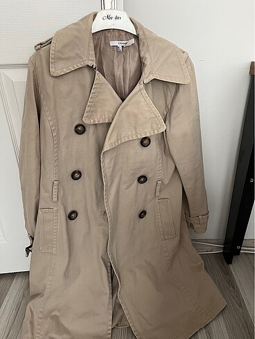 Trenchcoat
