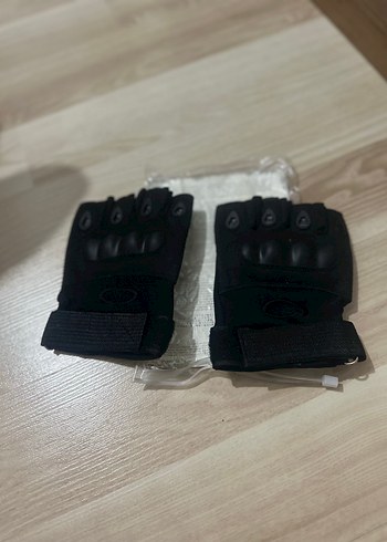 Siyah taktikal L beden motorcu ve taktikal eldiven - Görsel 5