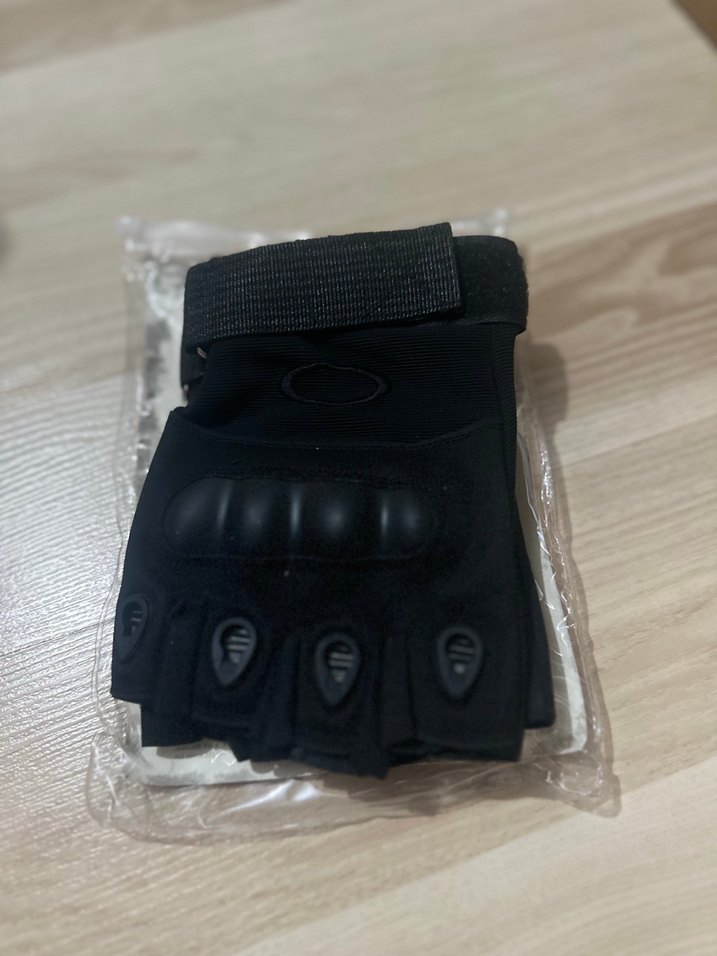 Siyah taktikal L beden motorcu ve taktikal eldiven - Görsel 3