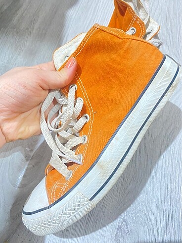 Converse Converse