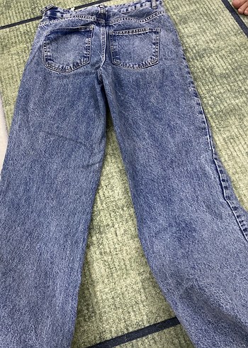 Kadın Mavi Denim Yırtık Detaylı Günlük Jean - Görsel 3