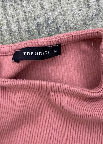 Pembe Yüksek Yaka Bluz - Görsel 3