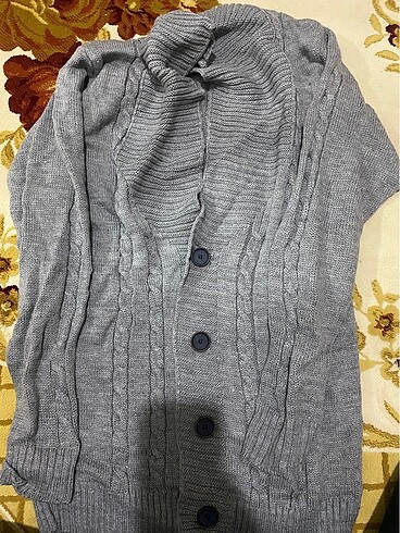 l Beden Gri oversize hırka