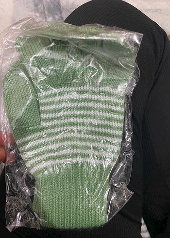 Kadın Yeşil Örgü Eldiven - Görsel 2