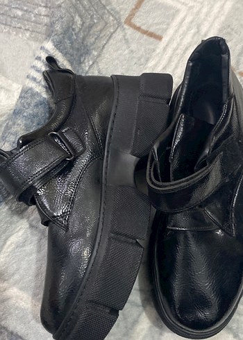 Siyah Kadın Lastik Topuklu Goth Bot - Görsel 2