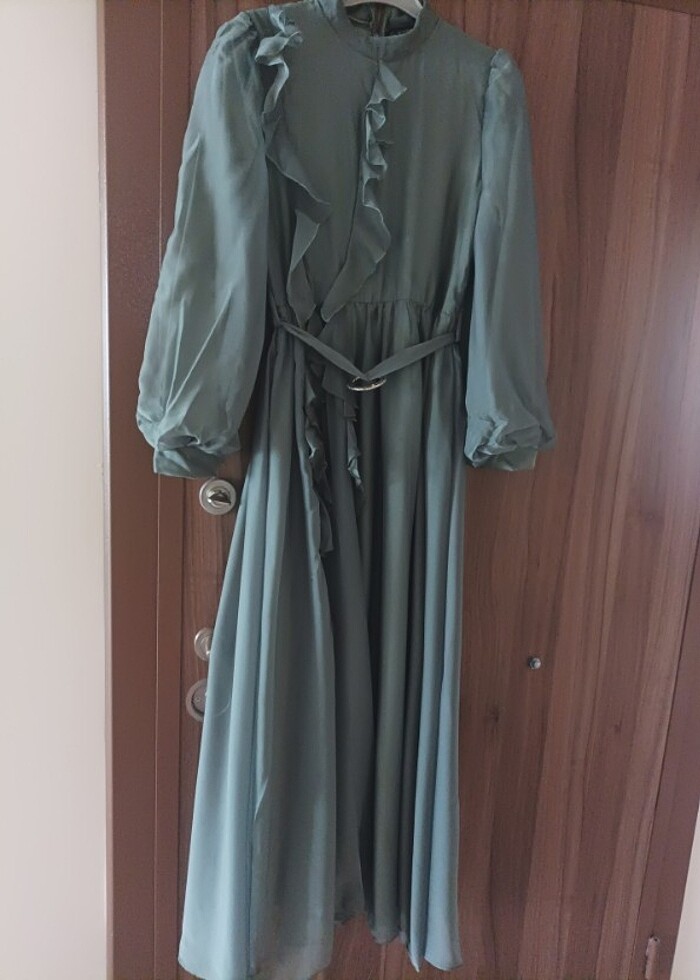 Fırfırlı abiye - Görsel 2