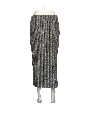 m Beden H&M Mini Etek %70 İndirimli.