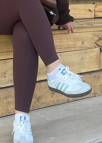 Adidas 39
