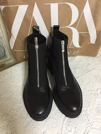 Zara Fermuarlı Bot